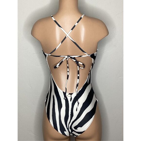 New. Boston Proper animal print swimsuit Small. Retails $127 - Picture 10 of 14